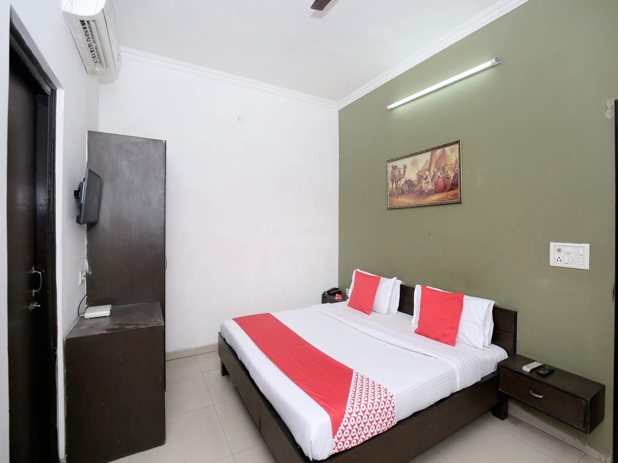 Oyo 12972 Hotel Krishna Castle Αμριτσάρ Εξωτερικό φωτογραφία