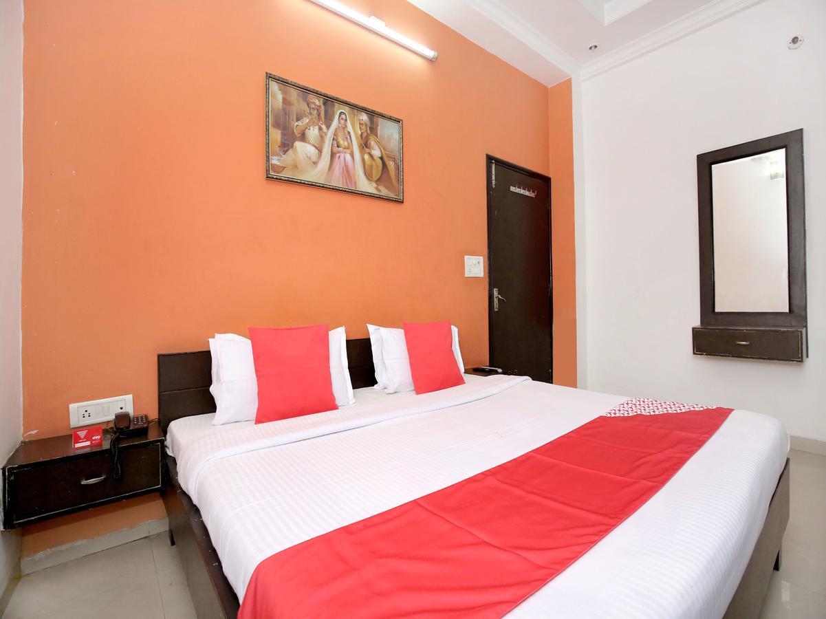 Oyo 12972 Hotel Krishna Castle Αμριτσάρ Εξωτερικό φωτογραφία